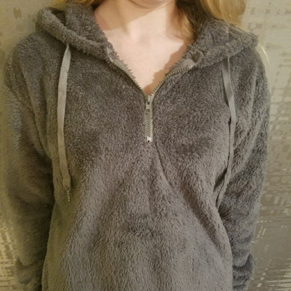 Womens Warm Fuzzy Pullover Hoodie - Picture 5 of 7